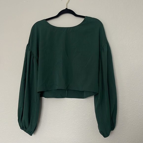 Blu Pepper - Green cropped top with loose sleeves - Picture 1 of 5